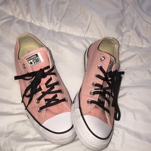 Pink converse